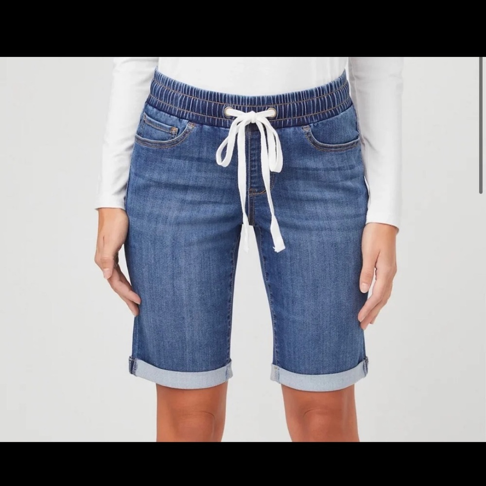 NWT Guess Alex Mr Jogger Jean Shorts - Picture 3 of 3